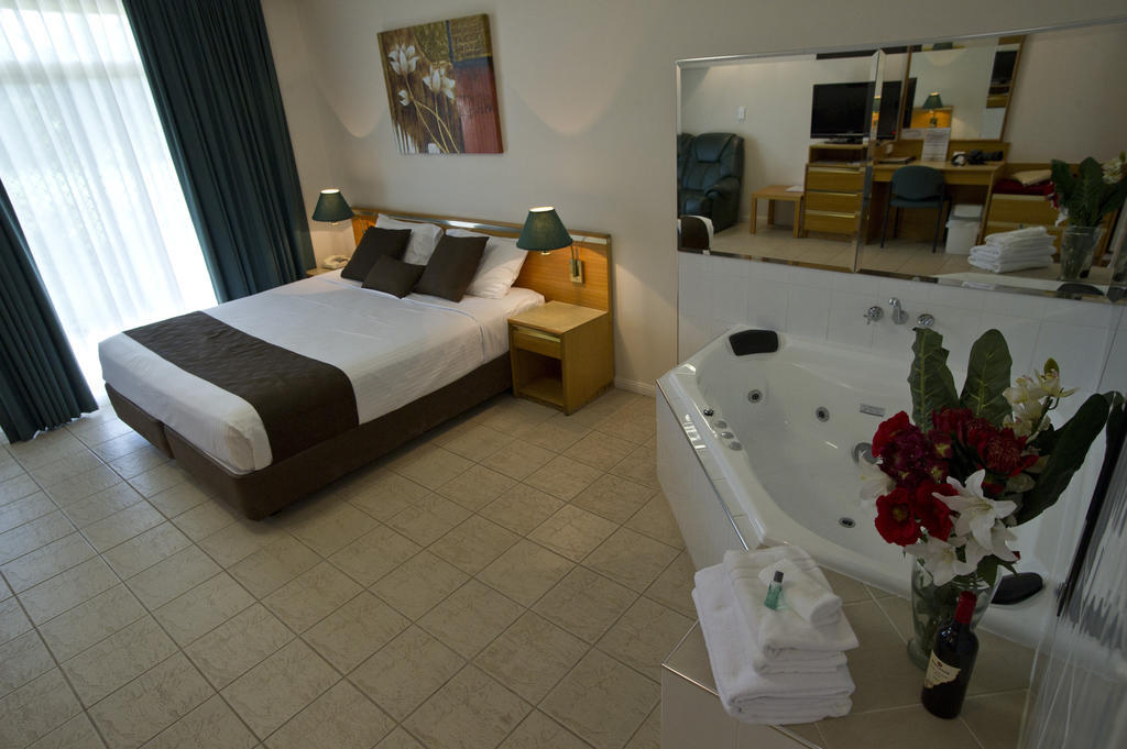 Mid City Motor Inn Singleton Kamer foto